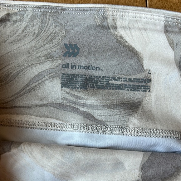 All In Motion Leggings - Picture 2 of 5